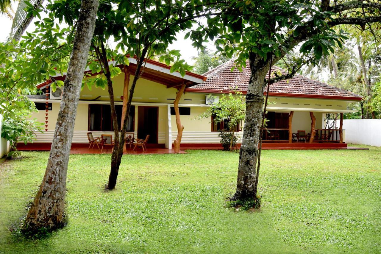 Villa Polhena Матара Екстериор снимка